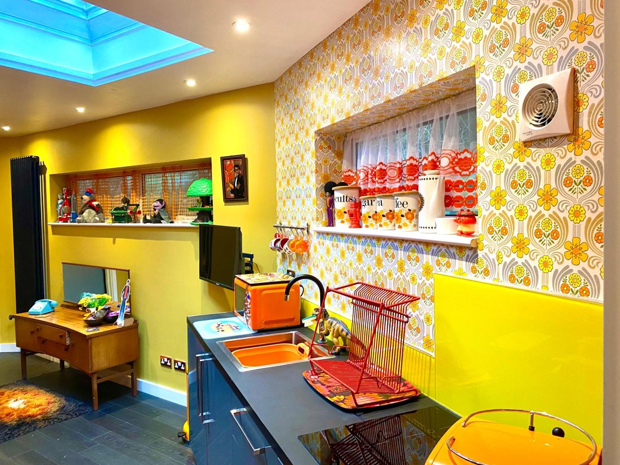 Апартаменты The Retro Retreat With Free Parking Гастингс Экстерьер фото